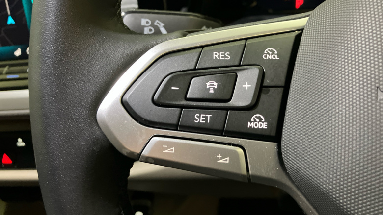 Volkswagen Multivan 2.0 TDI Life 5dr DSG Diesel Estate